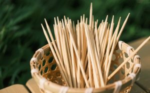 Produsen Tusuk Sate Bambu China dengan Sertifikasi ISO dan Teknologi Sterilisasi Mutakhir untuk Pasar Global